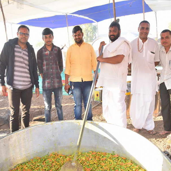 ગઢપુર માં દિવ્ય શાકોત્સવ ઍવમ સત્સંગ સભા નું આયોજન થયું  1