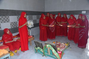 ગઢપુર મંદિર મા સાંખ્ય યોગી બહેનો માટે ઉતારા નું ઉદ્ઘાટન કરવામાં આવ્યું.