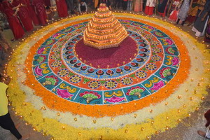 શ્રી દાદા ખાચર ના દરબારગઢ માં ભવ્ય દિપમાલા.