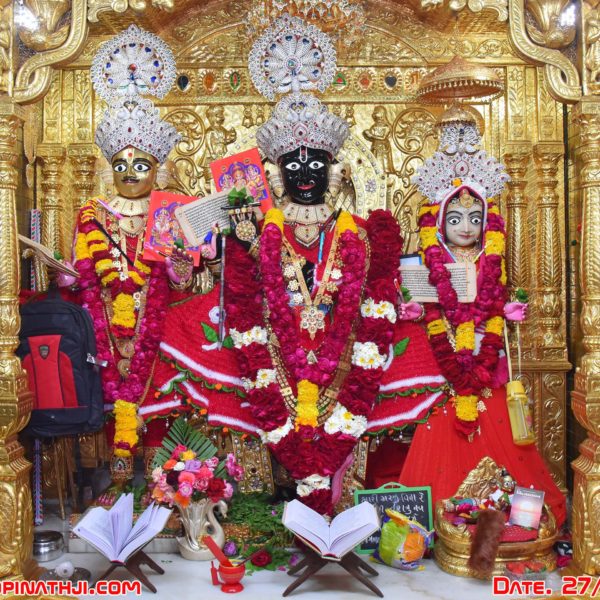 Shree Gopinathji Maharaj Daily Darshan 27 Desember 2017